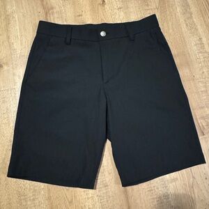 CRZ YOGA Women’s Black Performance Shorts Size 28W | Stretch Athletic Casual